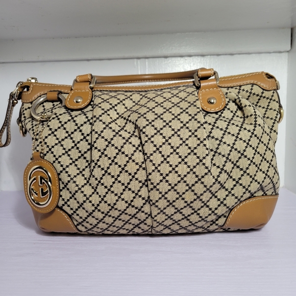 Gucci Sukey Monogram Diamante 2way Tote Bag Classic and Luxury - Picture 3 of 15